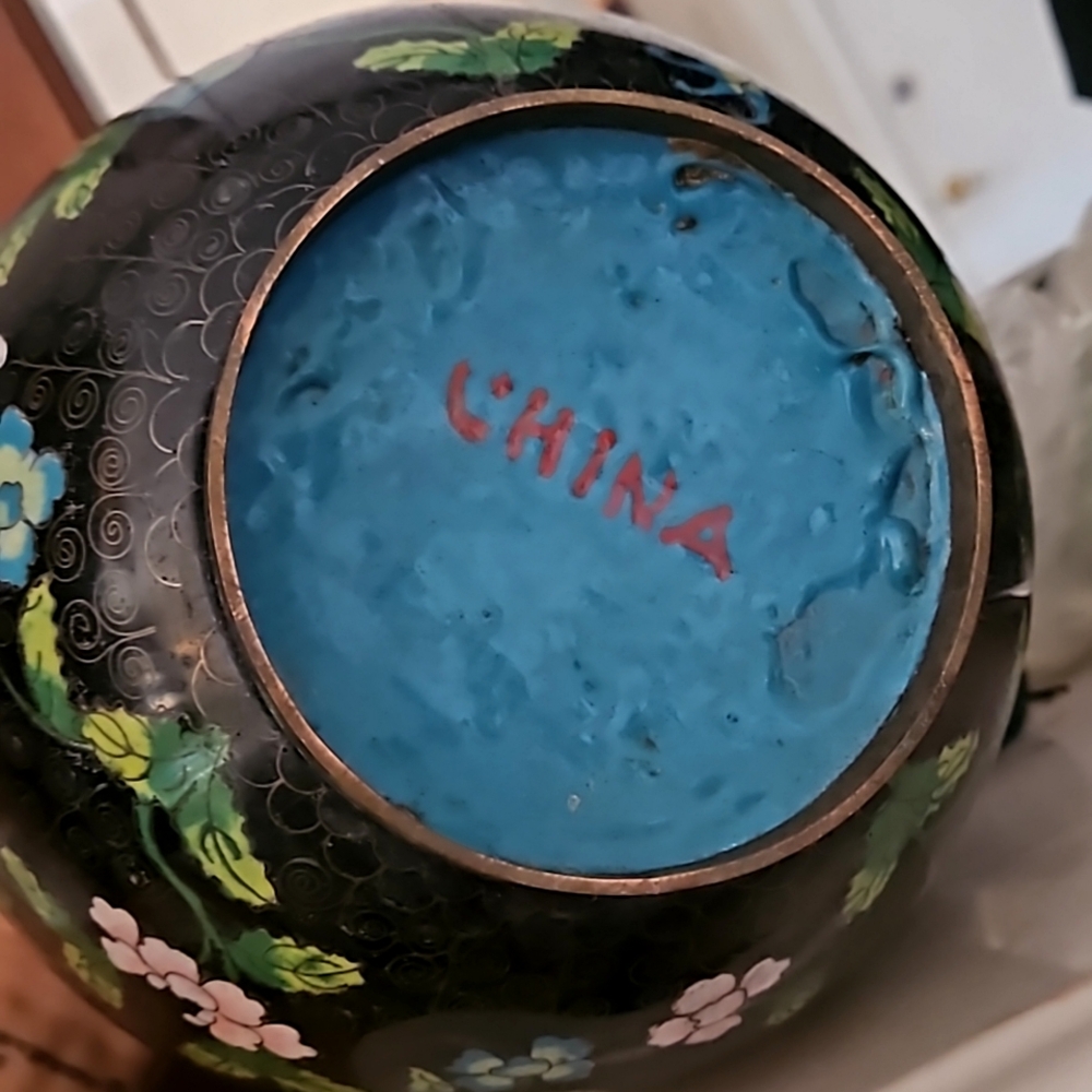 11" Brass Antique China marked Lid " urn authentic antique wire technique SALE-